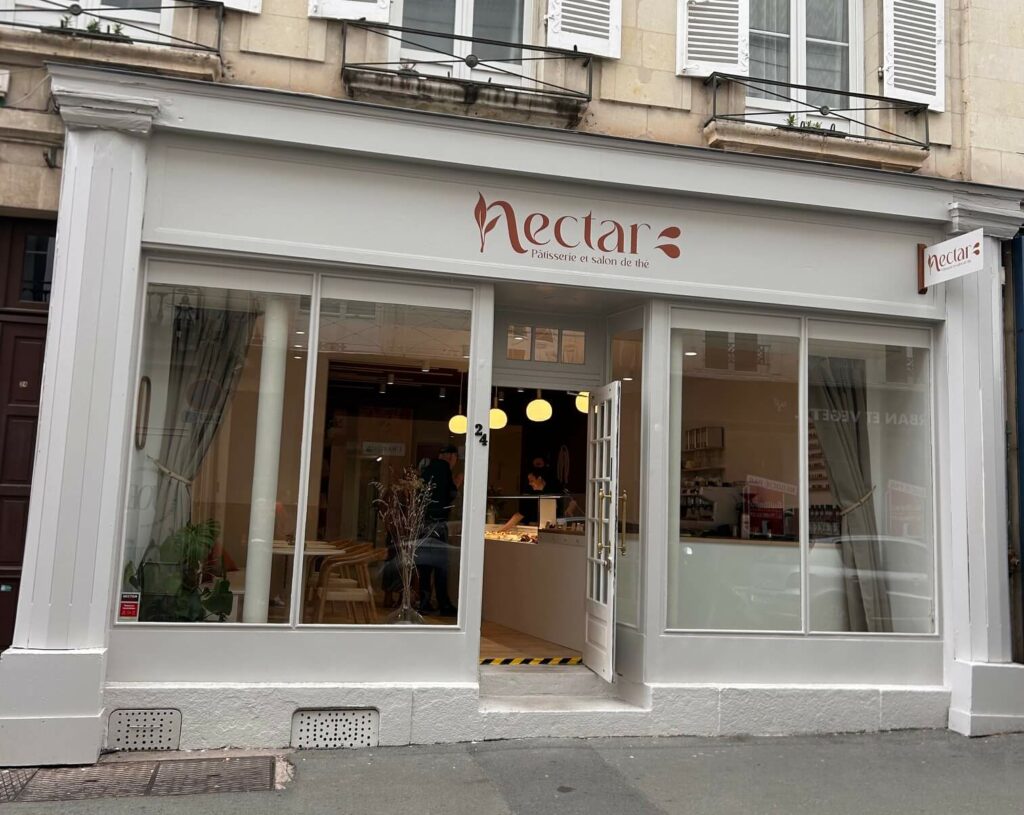 ERP type N nectar Anger facade, établissement recevant du public